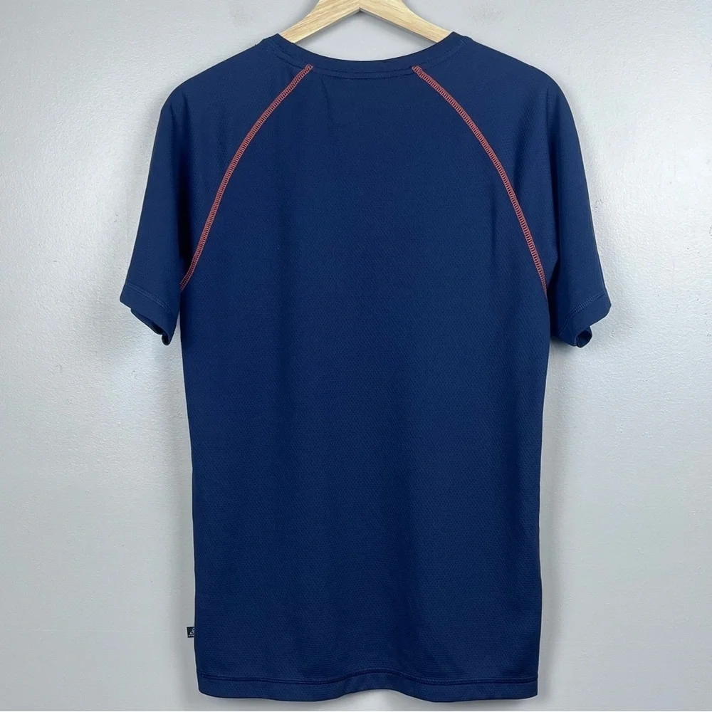 NFL Team Apparel Men's Chicago Bears Team Logo T-shirt Size S; Sports, Football